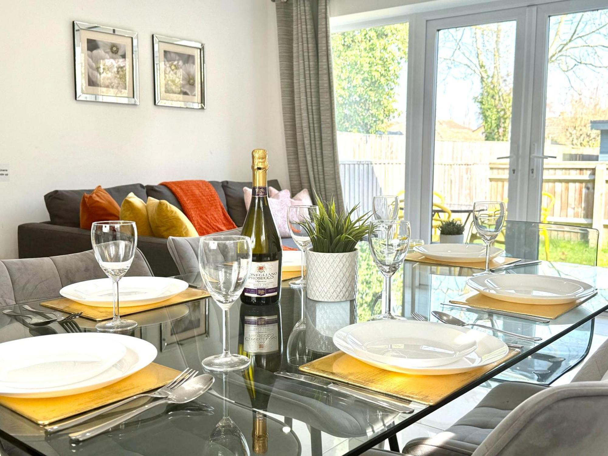 Panorama House, Luxury 2-Bedroom Apartment 2 Kidlington Esterno foto