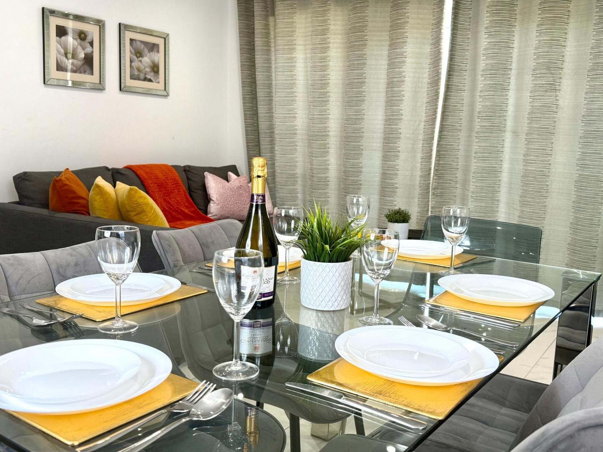 Panorama House, Luxury 2-Bedroom Apartment 2 Kidlington Esterno foto