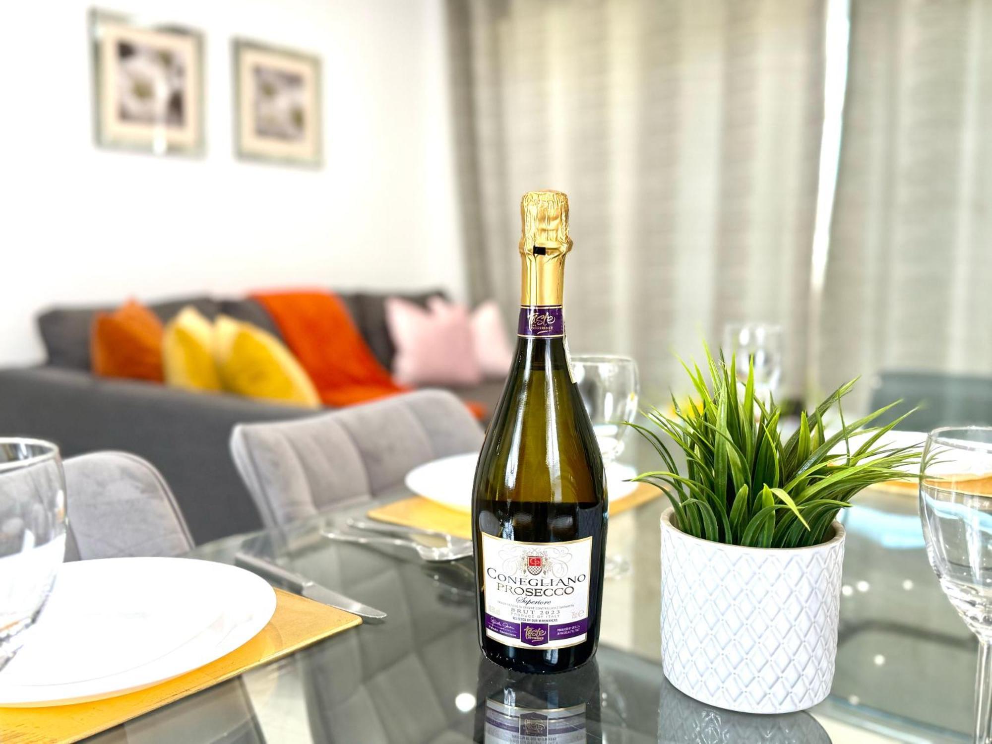 Panorama House, Luxury 2-Bedroom Apartment 2 Kidlington Esterno foto
